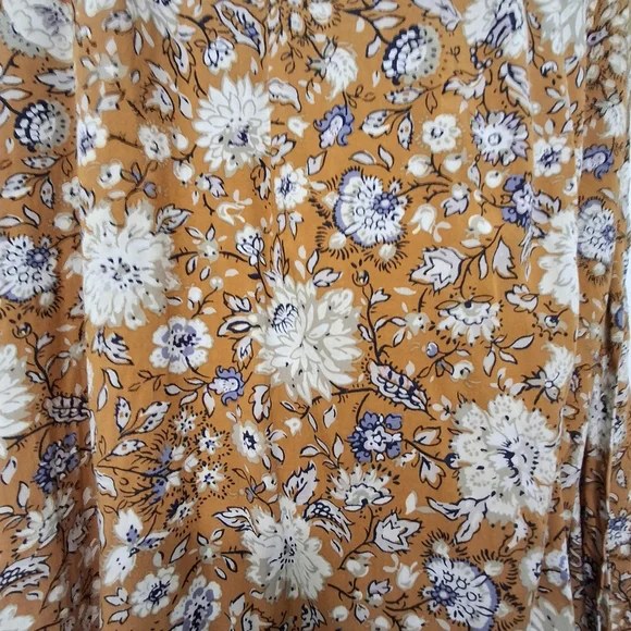 Old Navy Midi Wrap Dress Floral - Picture 7 of 12